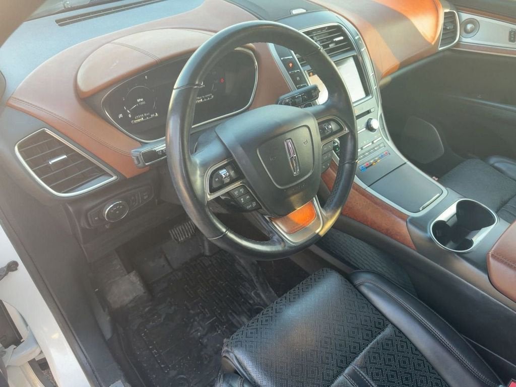 2019 Lincoln Nautilus Black Label