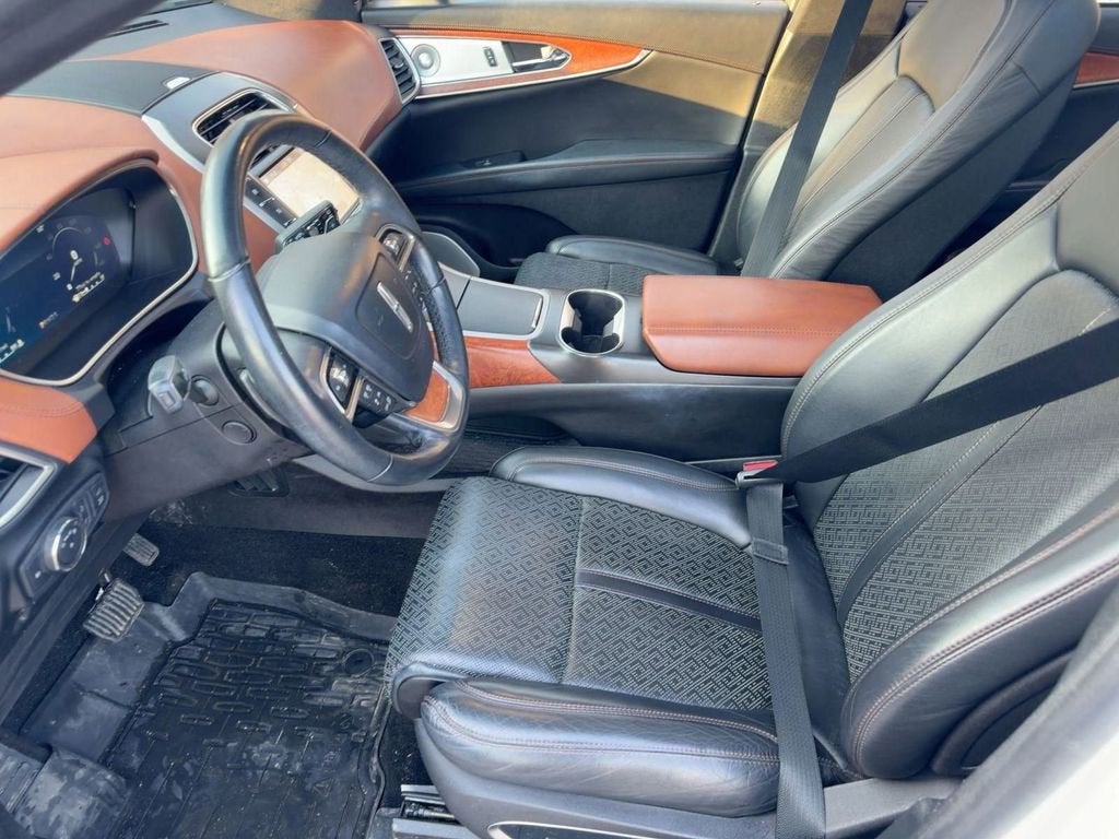 2019 Lincoln Nautilus Black Label