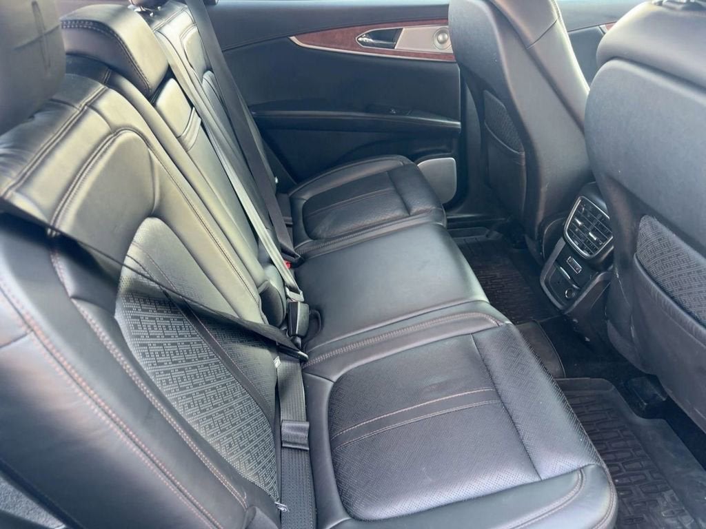 2019 Lincoln Nautilus Black Label