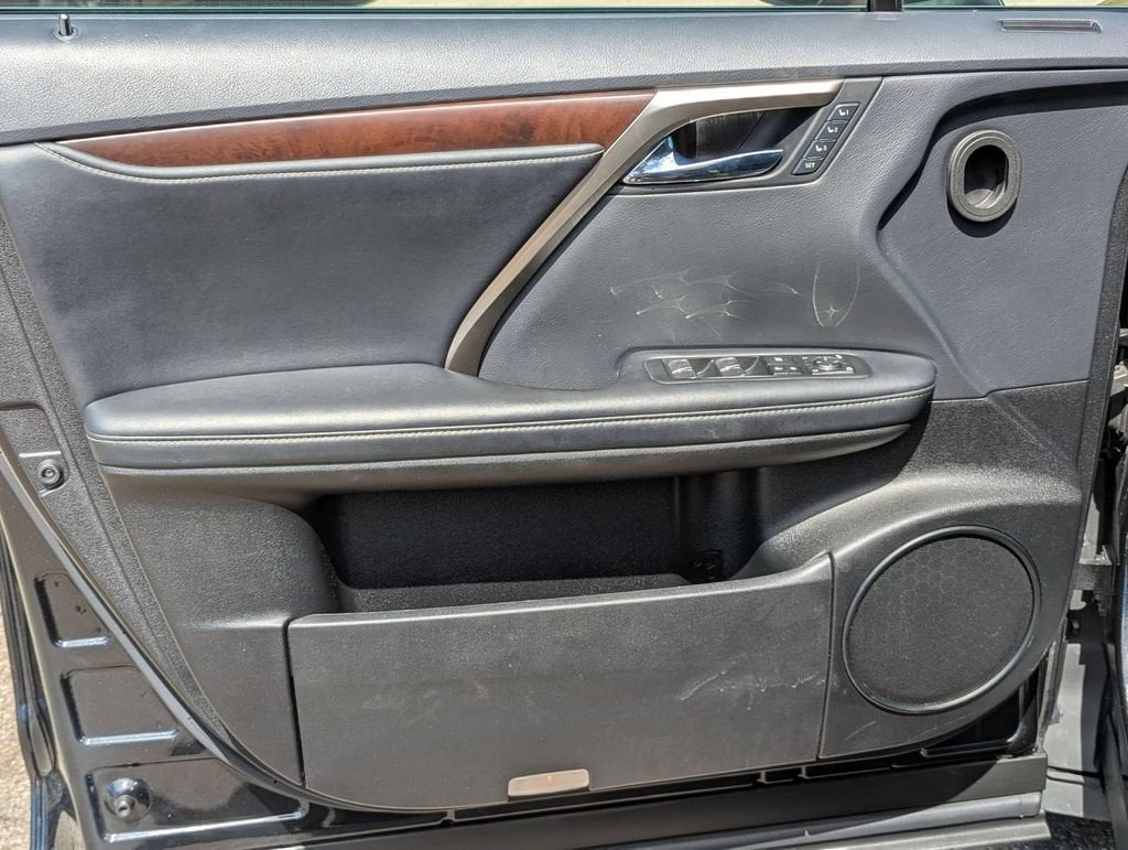 2022 Lexus RX 350 - Photo 22