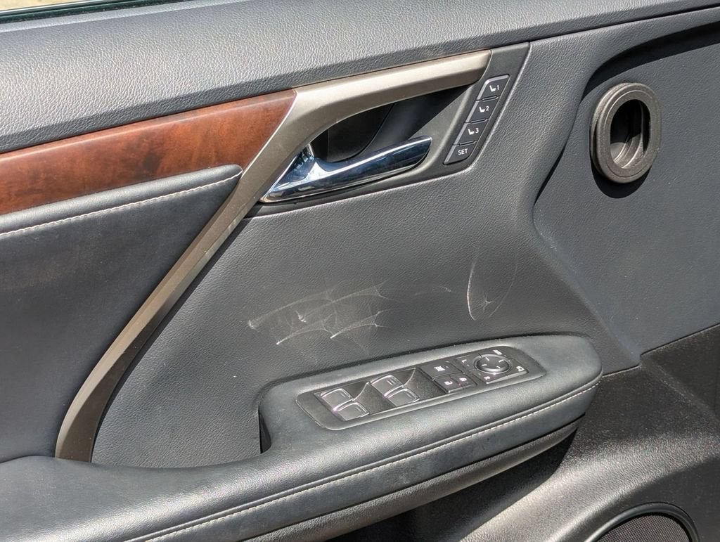 2022 Lexus RX 350 - Photo 23