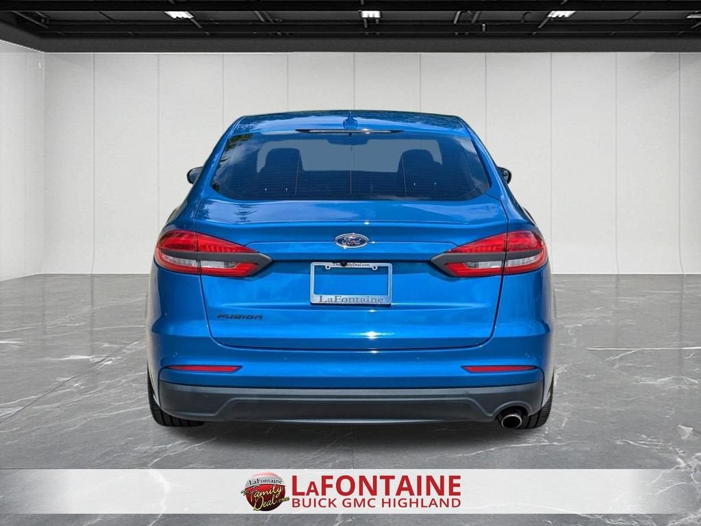 2020 Ford Fusion SE