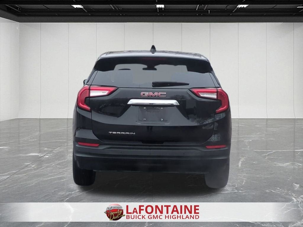 2022 GMC Terrain SLE