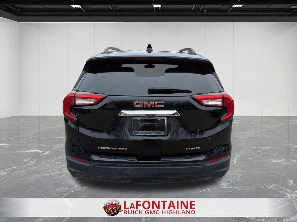 2023 GMC Terrain SLE