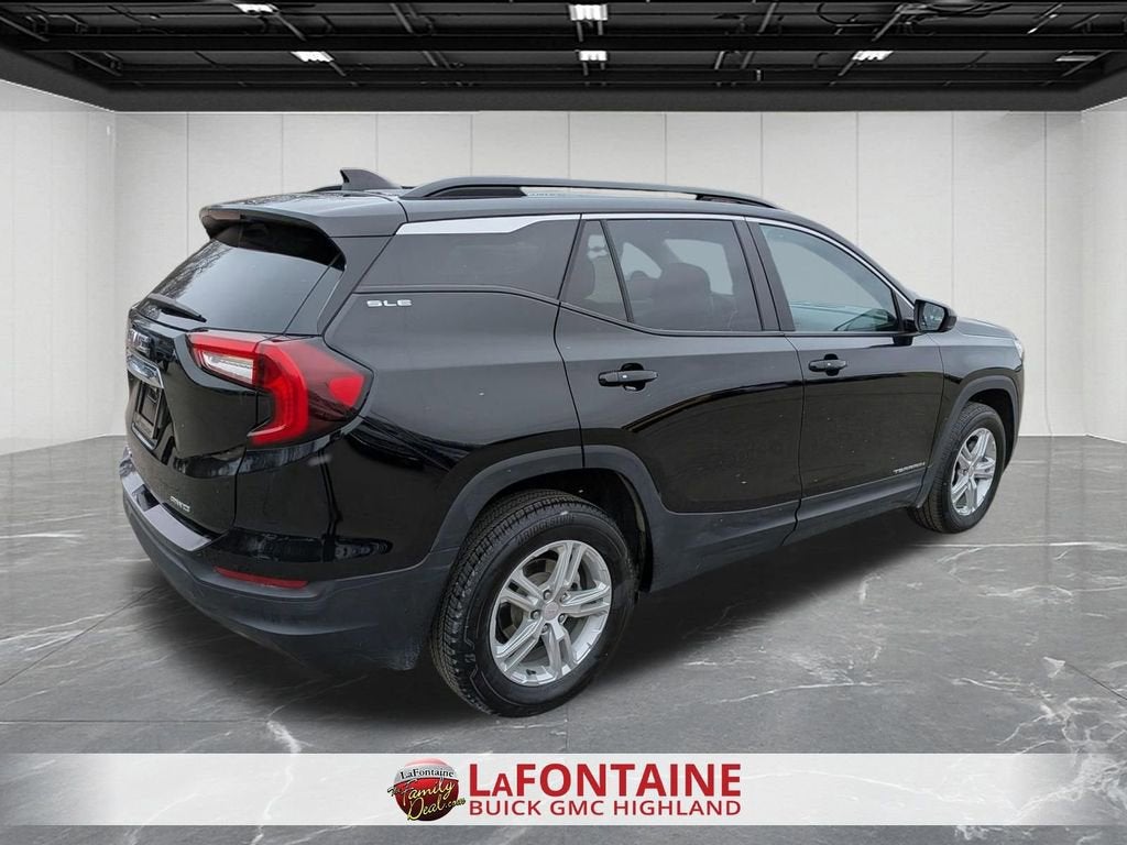 2023 GMC Terrain SLE