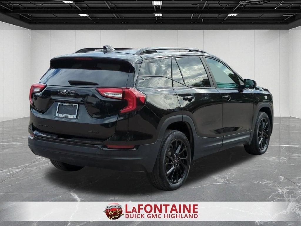 2023 GMC Terrain SLE