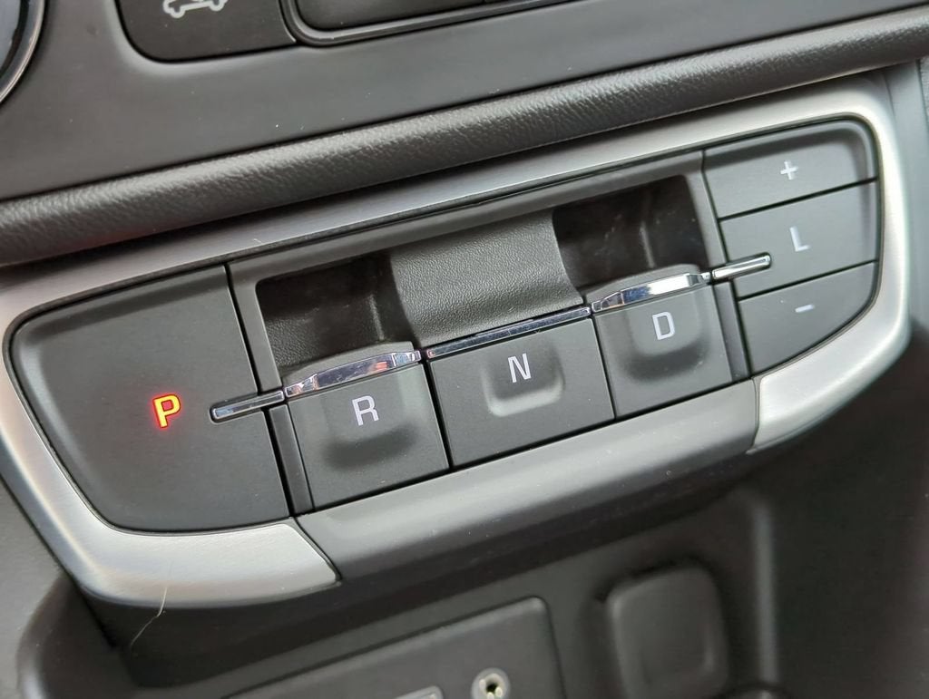 2023 GMC Terrain SLE - Photo 16