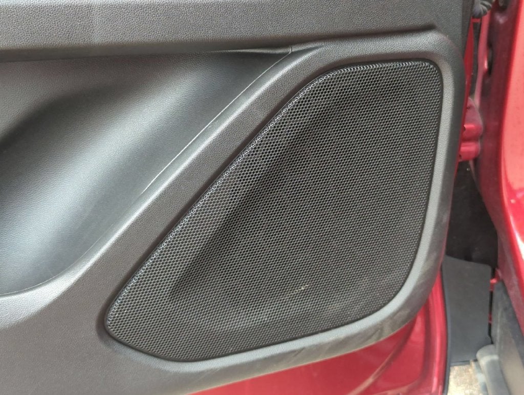 2023 GMC Terrain SLE - Photo 24