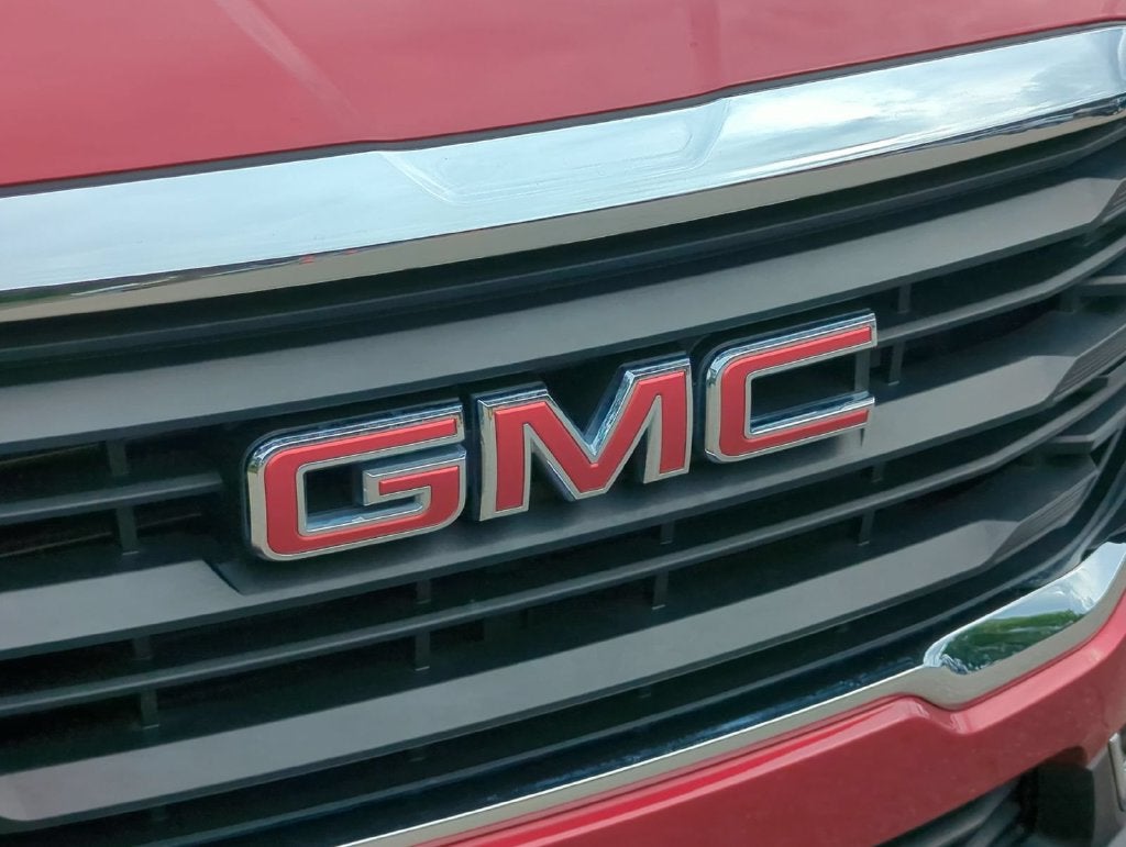 2023 GMC Terrain SLE - Photo 31