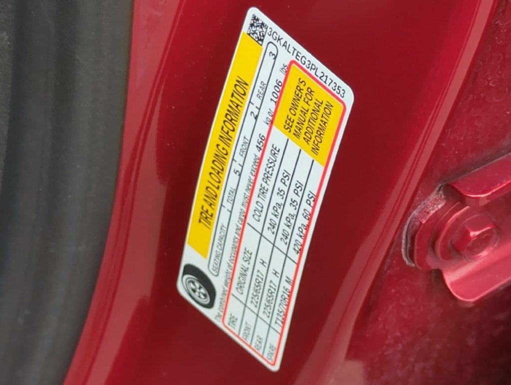2023 GMC Terrain SLE - Photo 34