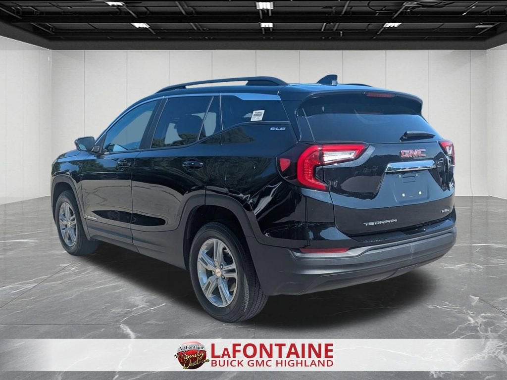 2023 GMC Terrain SLE