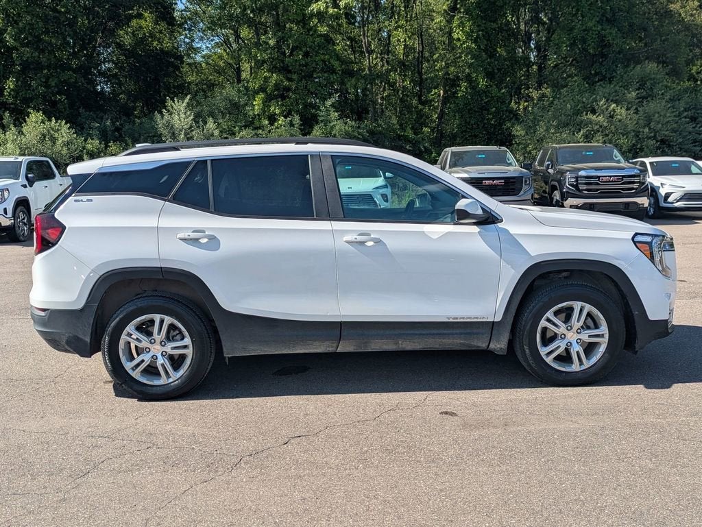 2023 GMC Terrain SLE
