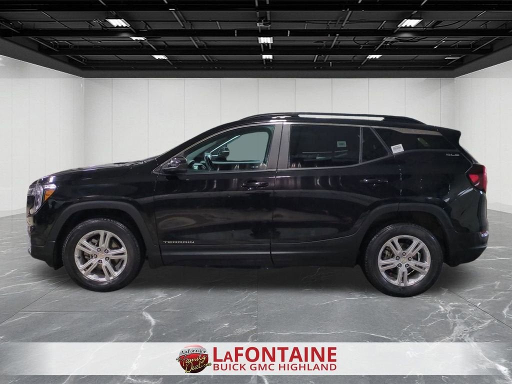 2022 GMC Terrain SLE