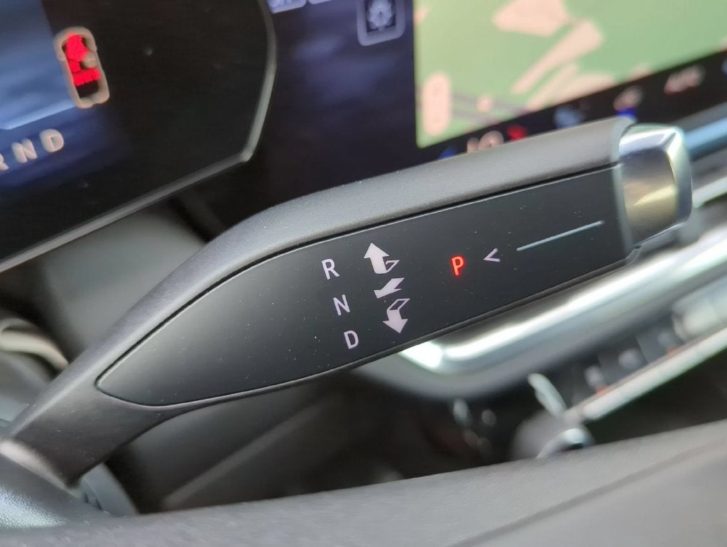 2024 Chevrolet Equinox EV LT - Photo 16