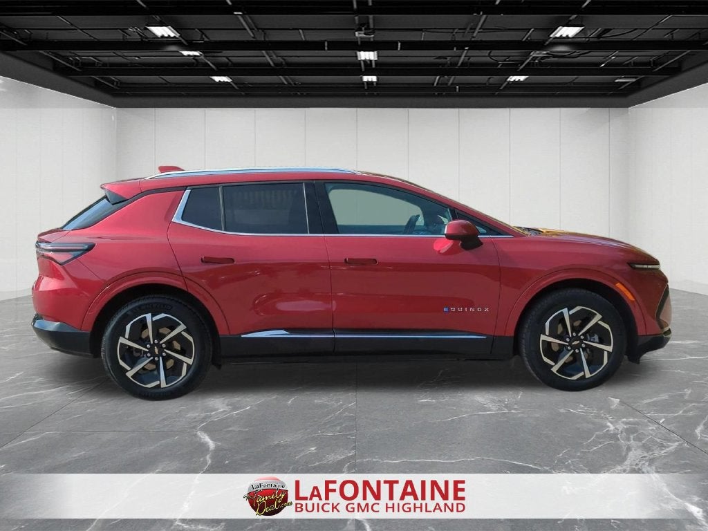 2024 Chevrolet Equinox EV LT - Photo 9