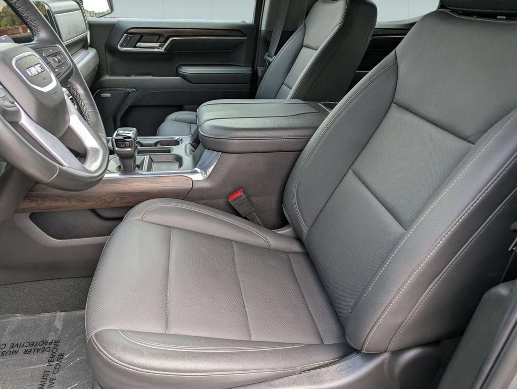 2024 GMC Sierra 1500 SLT - Photo 19