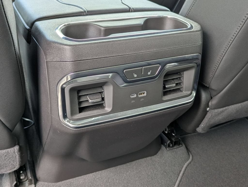 2024 GMC Sierra 1500 SLT - Photo 21