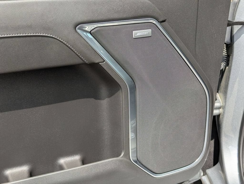 2024 GMC Sierra 1500 SLT - Photo 24