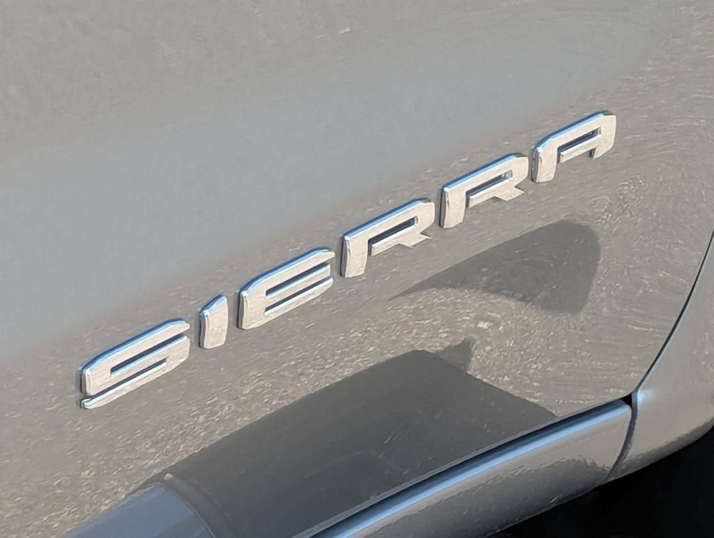 2024 GMC Sierra 1500 SLT - Photo 30