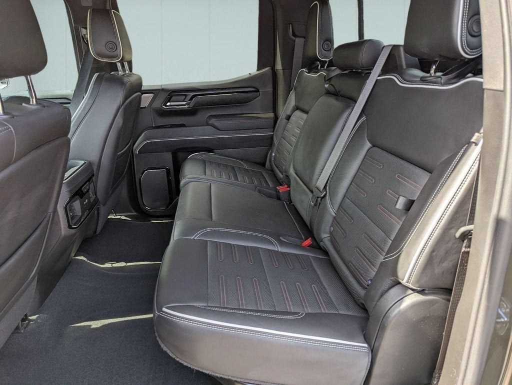2023 GMC Sierra 1500 AT4X