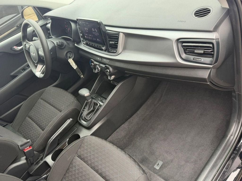 2023 Kia Rio LX