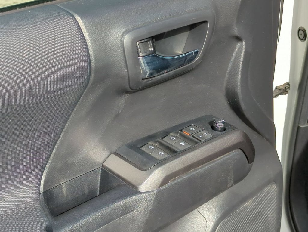 2023 Toyota Tacoma 4WD SR