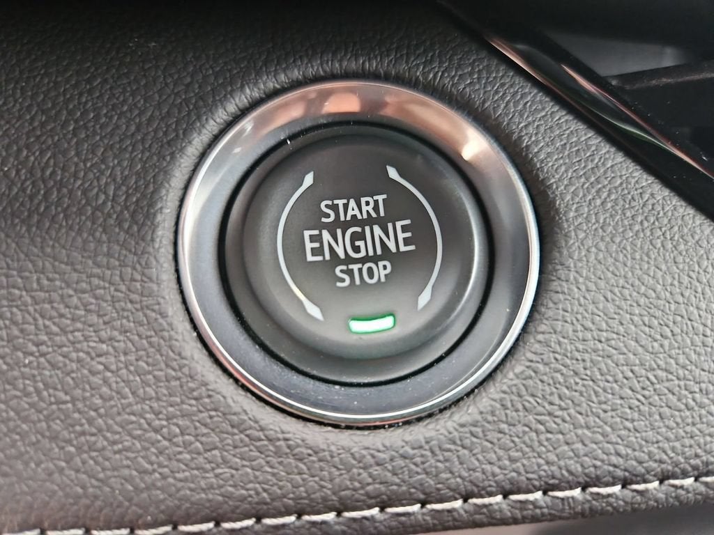 2025 Buick Enclave Preferred - Photo 17