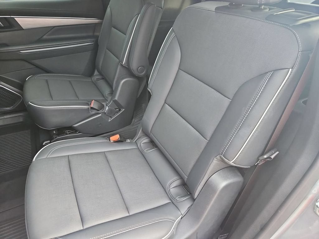 2025 Buick Enclave Preferred - Photo 25