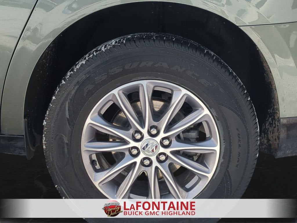 2023 Buick Enclave Essence