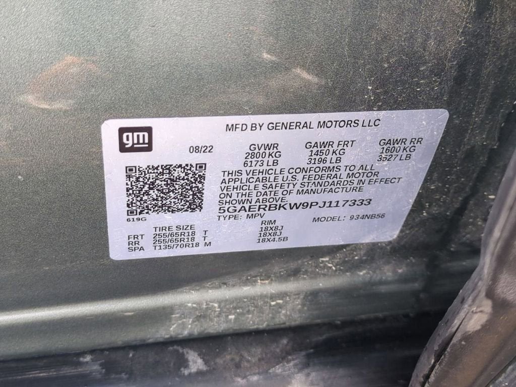 2023 Buick Enclave Essence