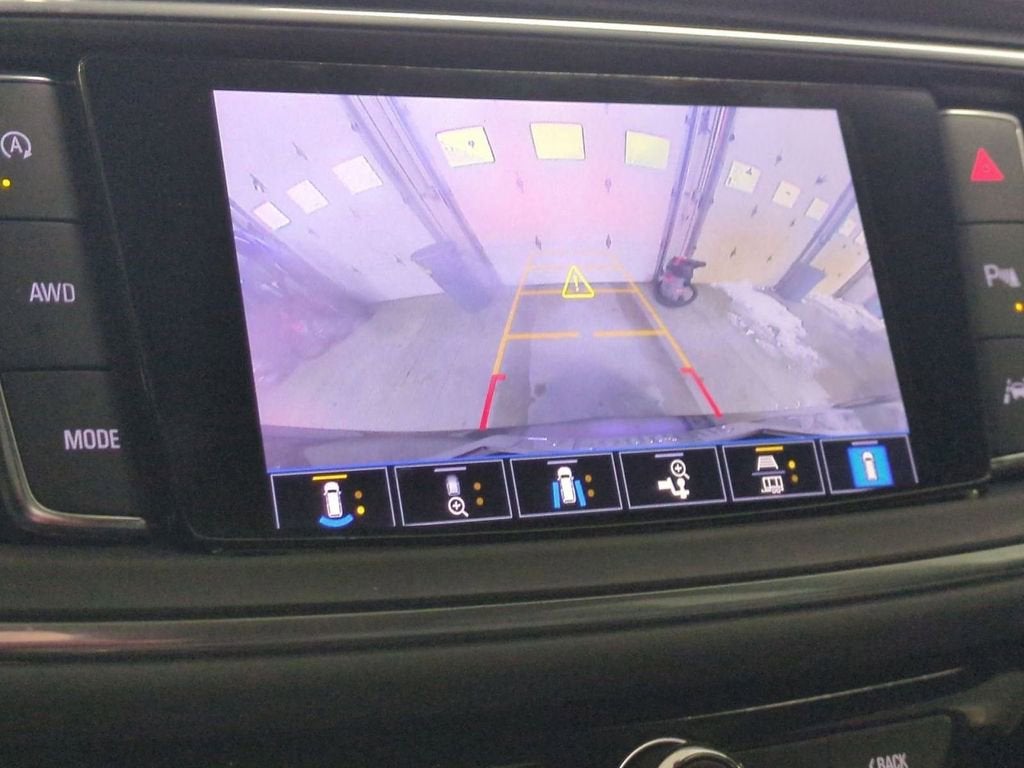 2024 Buick Enclave Essence