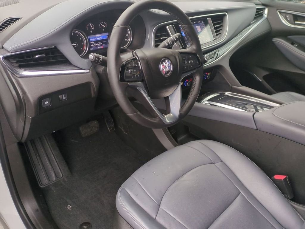 2024 Buick Enclave Essence