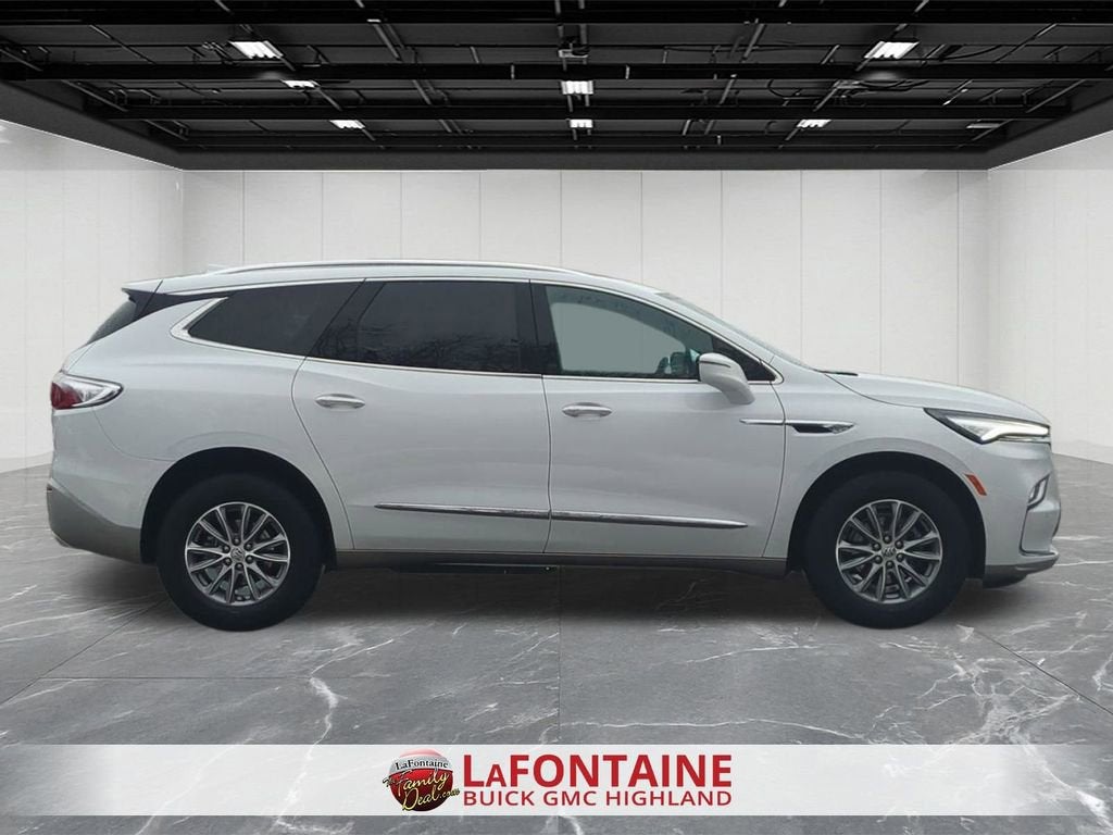 2024 Buick Enclave Essence