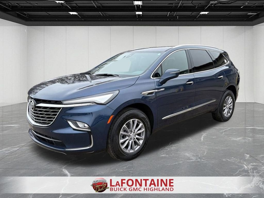 2023 Buick Enclave Essence