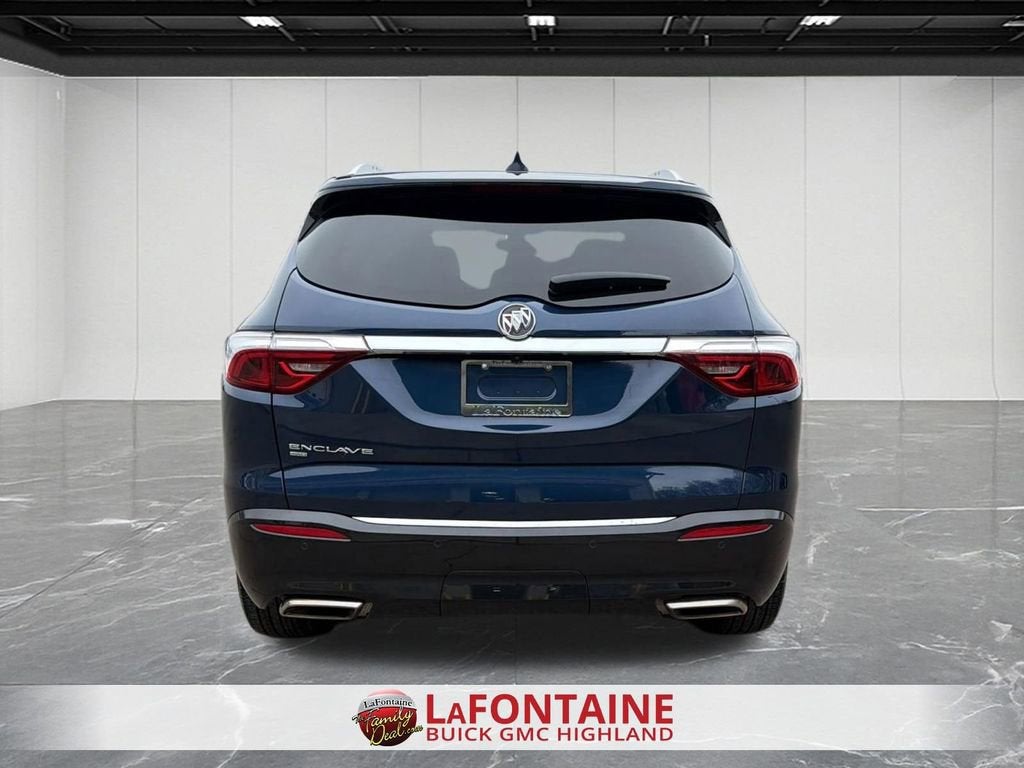 2023 Buick Enclave Essence