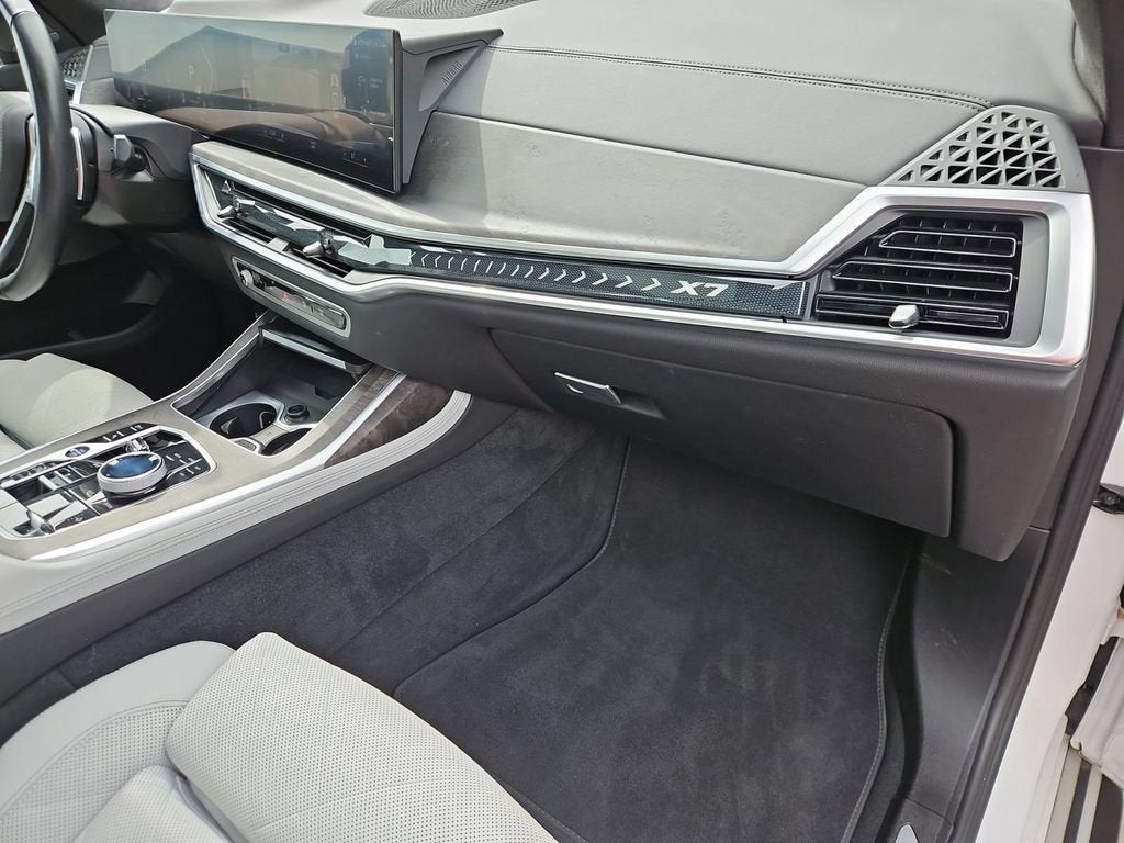 2023 BMW X7 40i - Photo 29
