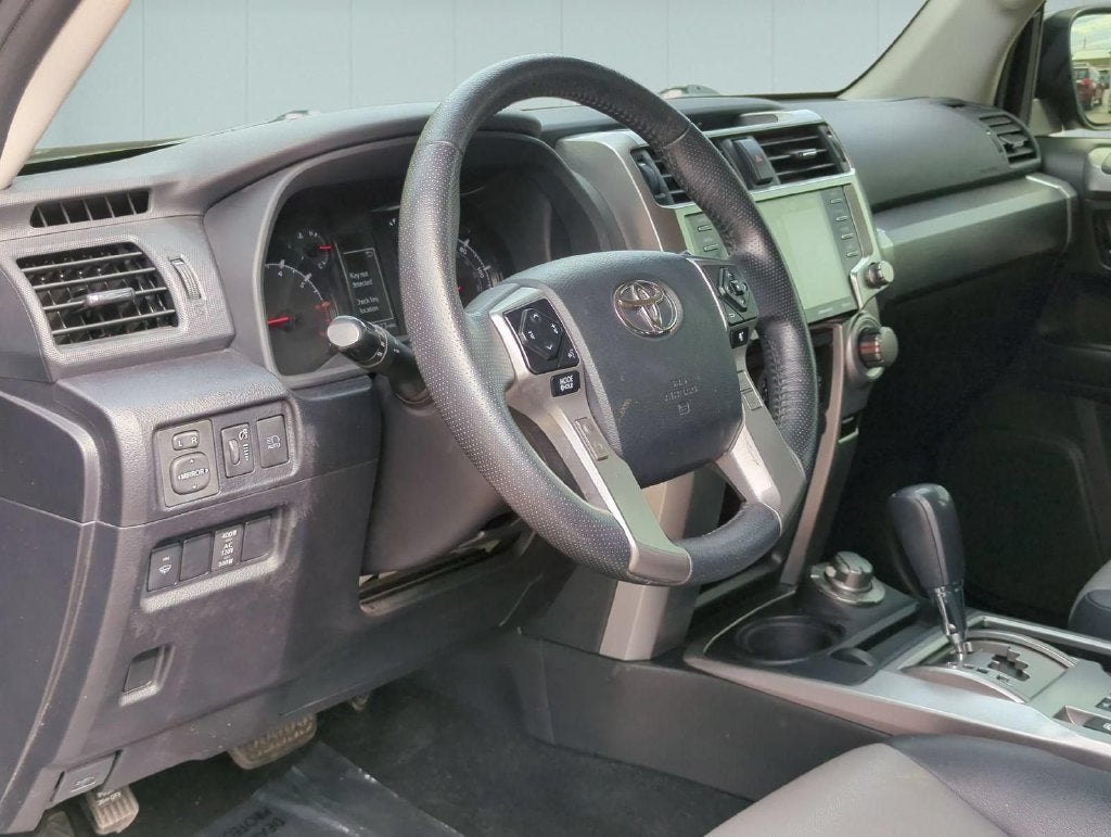 2020 Toyota 4Runner SR5