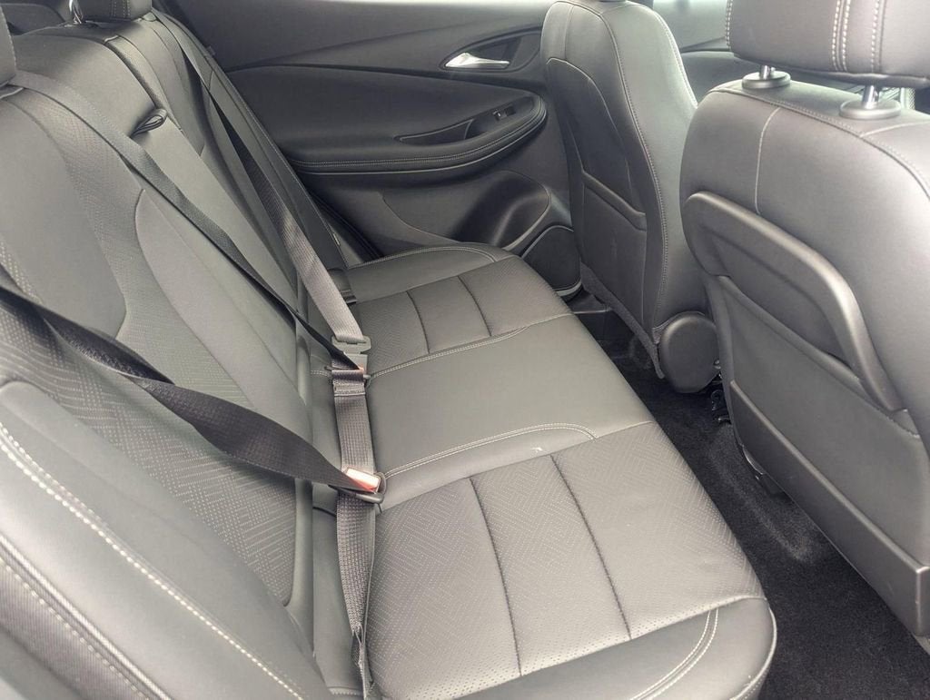 2022 Buick Encore GX Essence