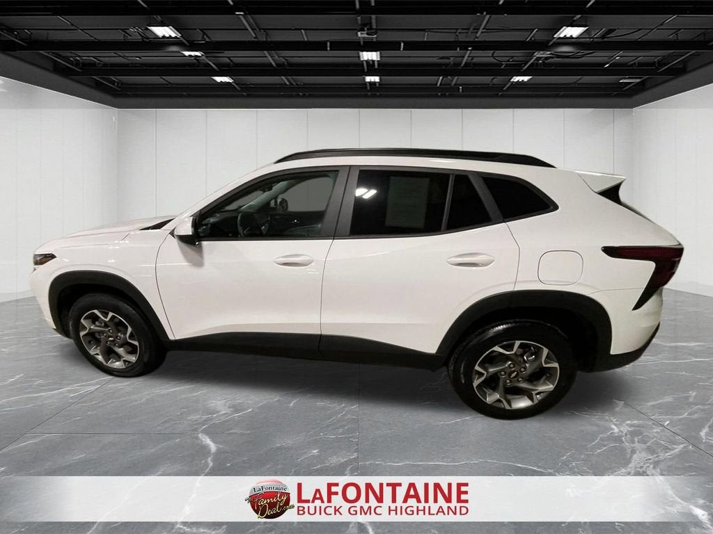 2025 Chevrolet Trax LT