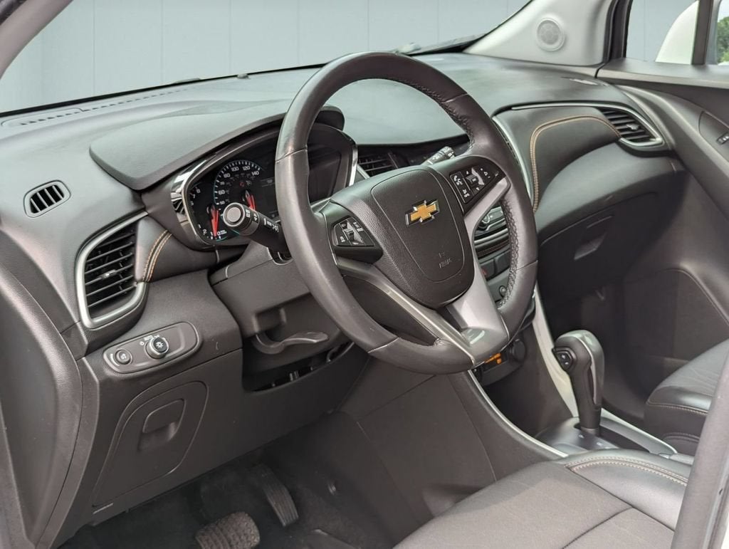 2022 Chevrolet Trax LT - Photo 10