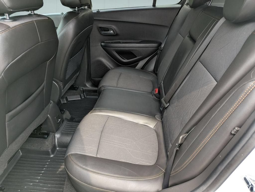 2022 Chevrolet Trax LT - Photo 23