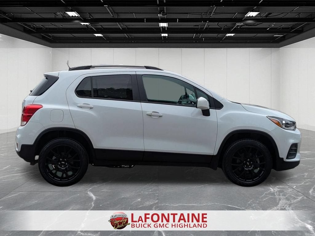 2022 Chevrolet Trax LT - Photo 9