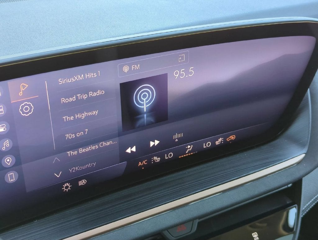 2024 Buick Envision Sport Touring - Photo 13