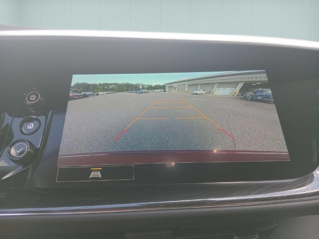 2023 Buick Envision Essence - Photo 14