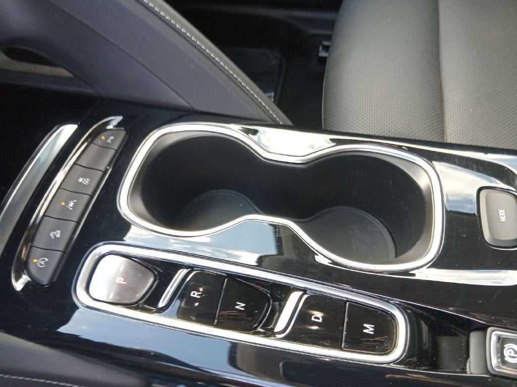 2023 Buick Envision Essence - Photo 15