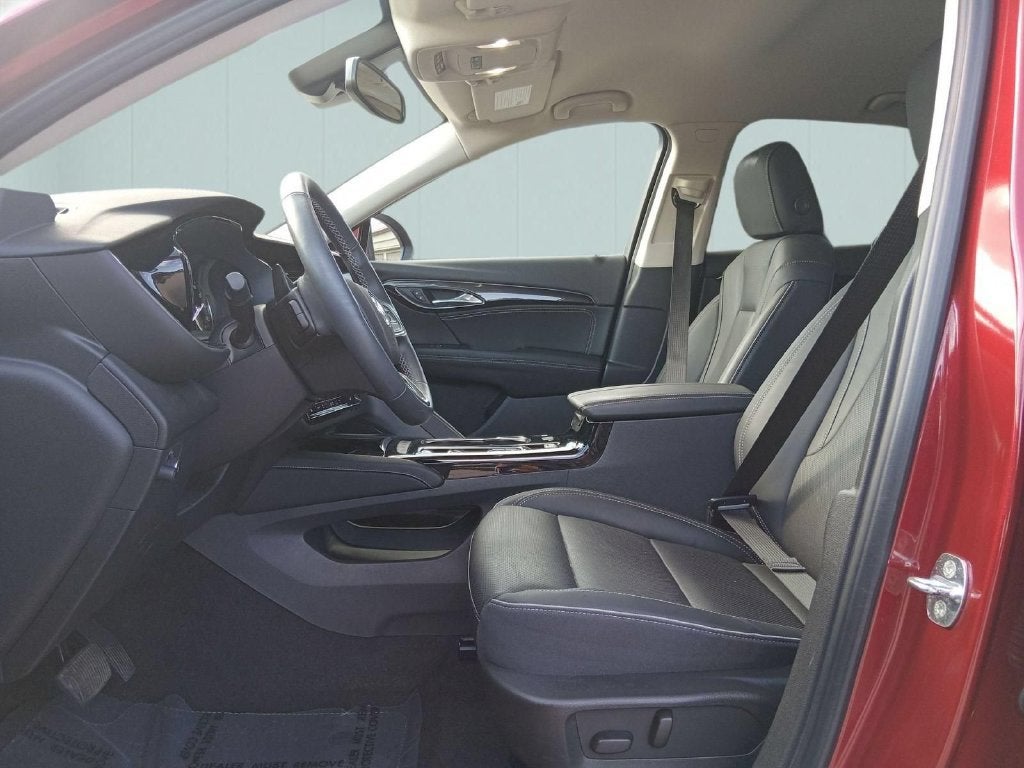 2023 Buick Envision Essence - Photo 18