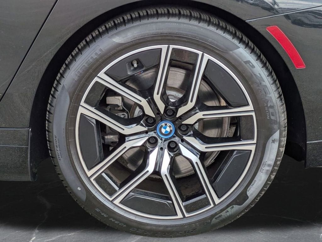 2023 BMW i7 xDrive60