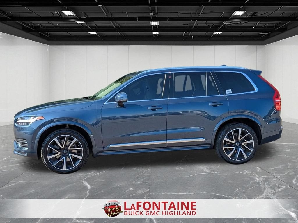 2023 Volvo XC90 Plus