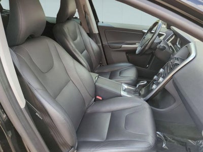 2016 Volvo XC60 T5 Premier