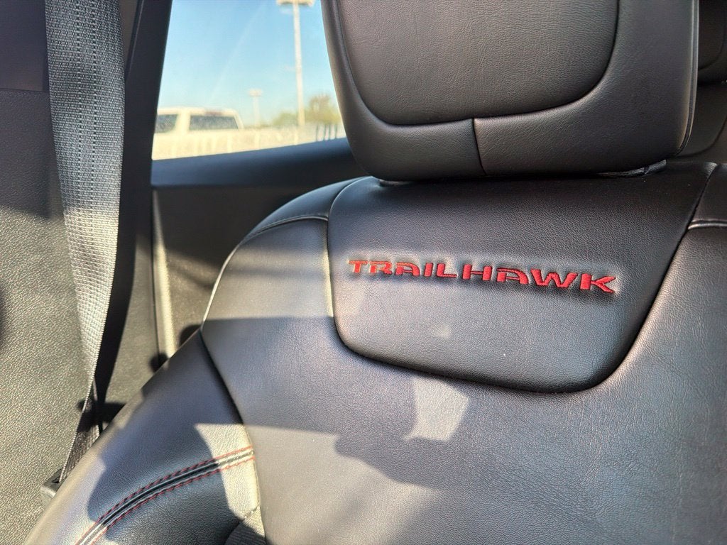 2020 Jeep Cherokee Trailhawk